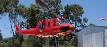 Helicóptero Bell 205 UH para 10 pasajeros